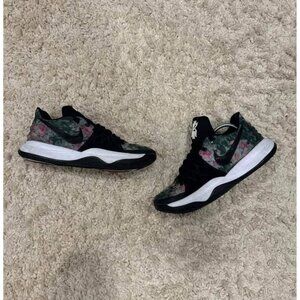 Nike Kyrie Low 1 “Floral” Men’s US 8.5